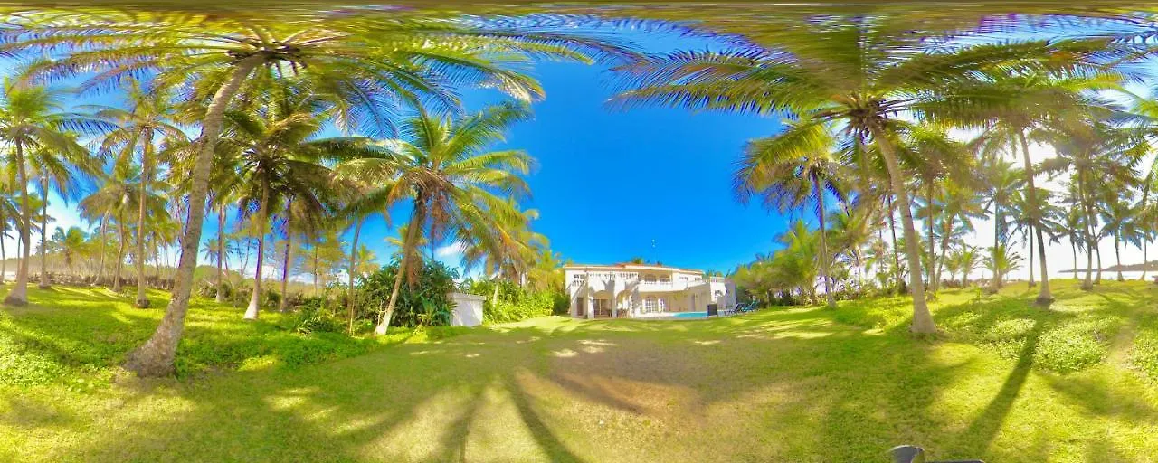 Baoba Breeze Bed & Breakfast- Beachfront Paradise Cabrera República Dominicana