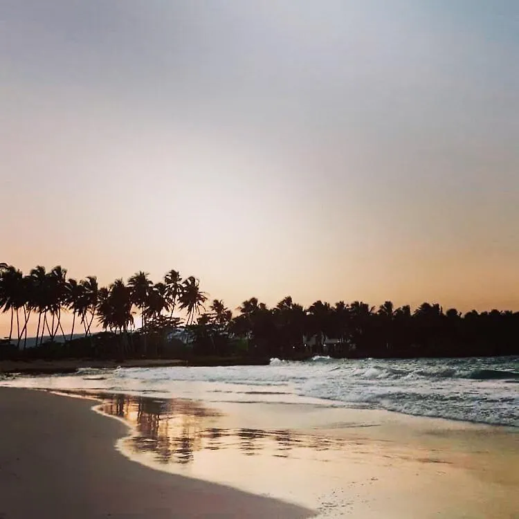 **  Baoba Breeze Bed & Breakfast- Beachfront Paradise Cabrera República Dominicana