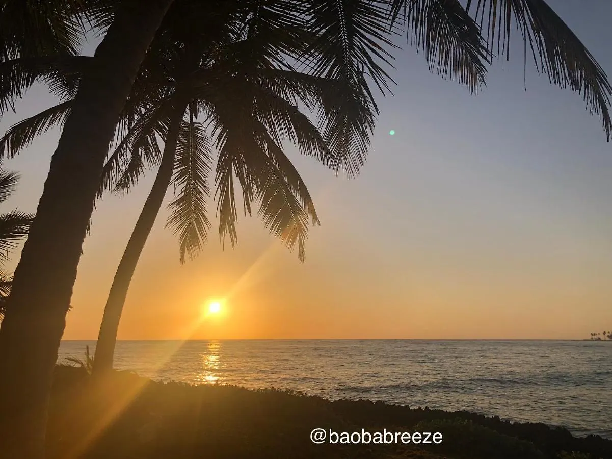 Baoba Breeze Bed & Breakfast- Beachfront Paradise Cabrera 2*,  República Dominicana